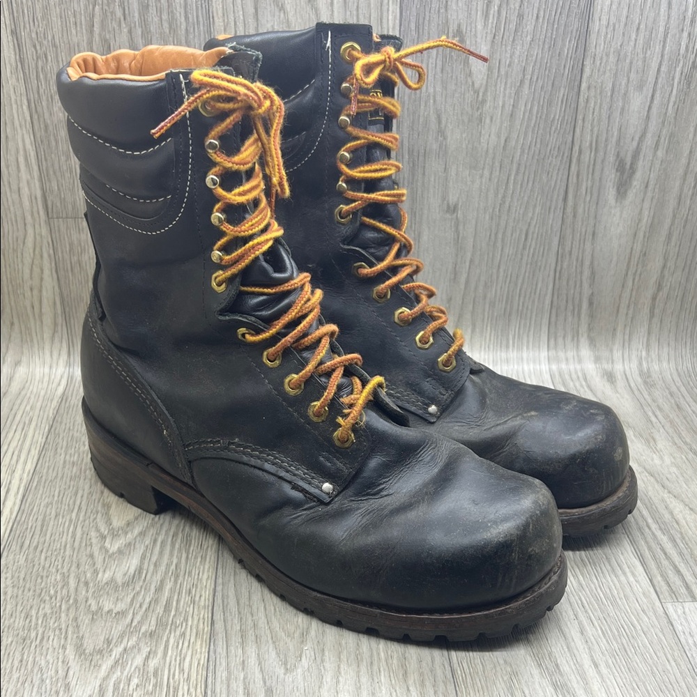 Carolina Sturdy Black Leather Boots with Orange Laces